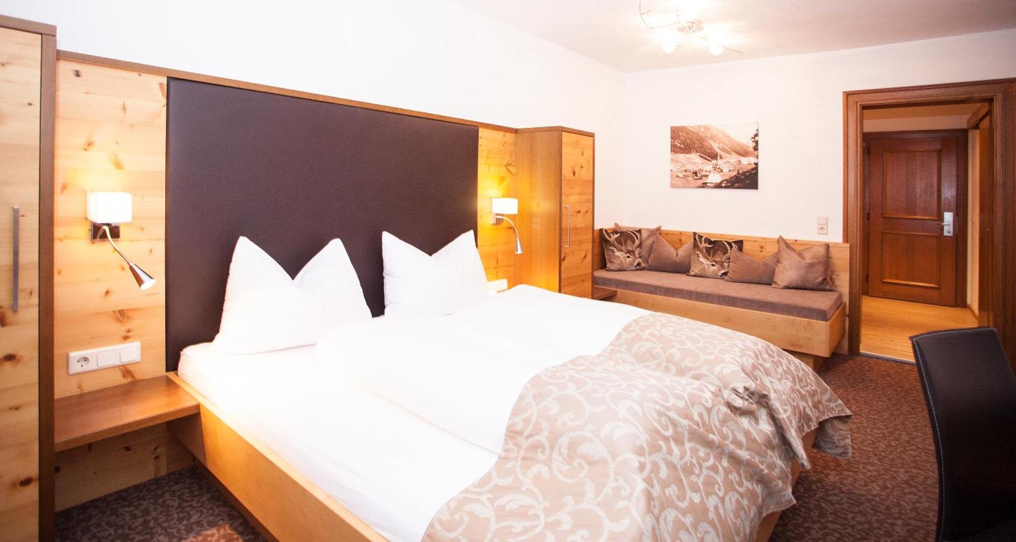 Hotel Garni Mirabell Ischgl Pokoj fotografie