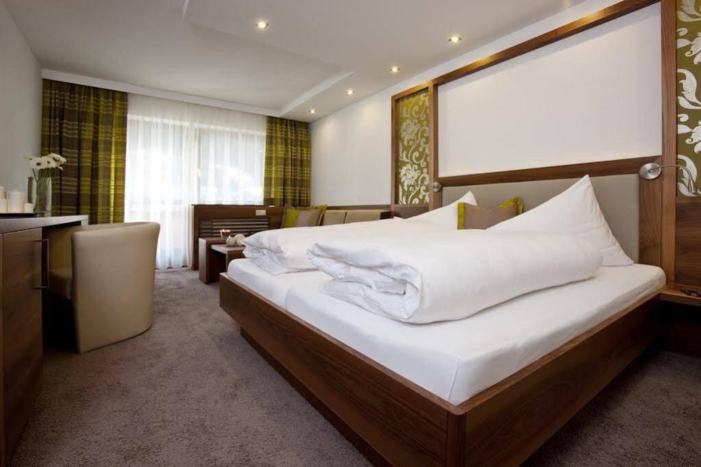 Hotel Garni Mirabell Ischgl Exteriér fotografie